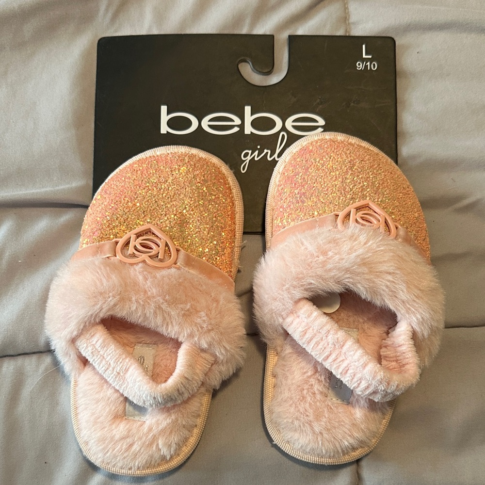 NWT Bebe Girls Sparkling Pink Slippers